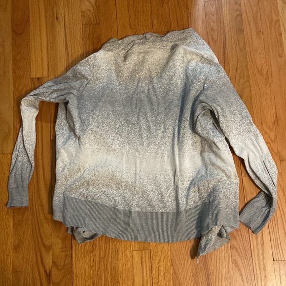 Ombré Lou & Grey Sweater - Picture 6 of 6